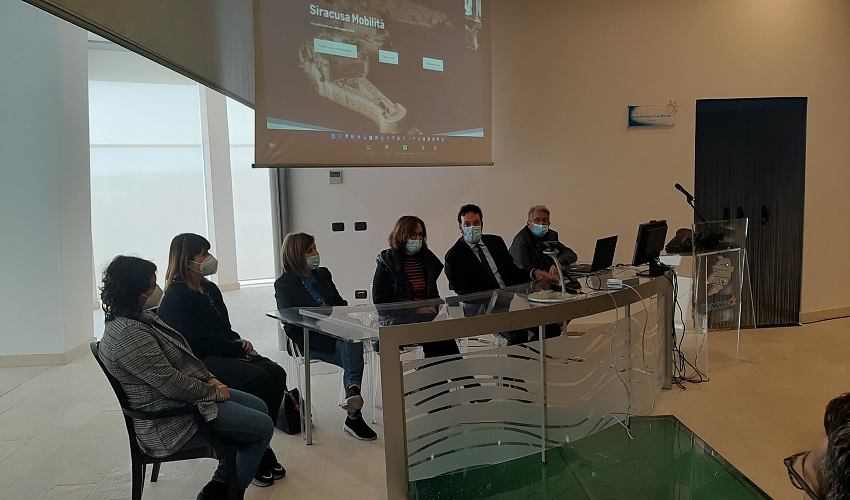 Arriva "Muoviamoci", la nuova app per pagare la sosta a Siracusa