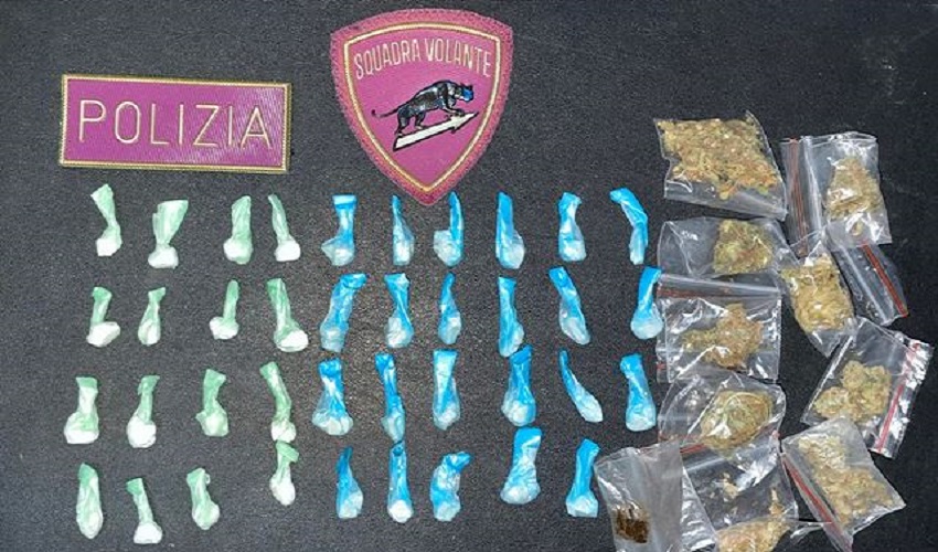 In casa cocaina, marijuana, crack e hashish: arrestato 21enne