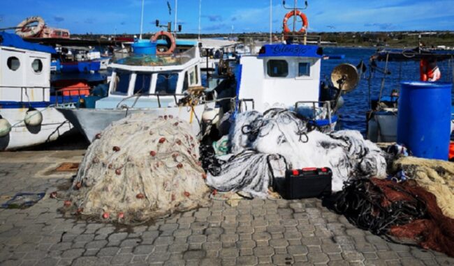 Pulizia del mare, pescatori in prima linea con 40 imbarcazioni