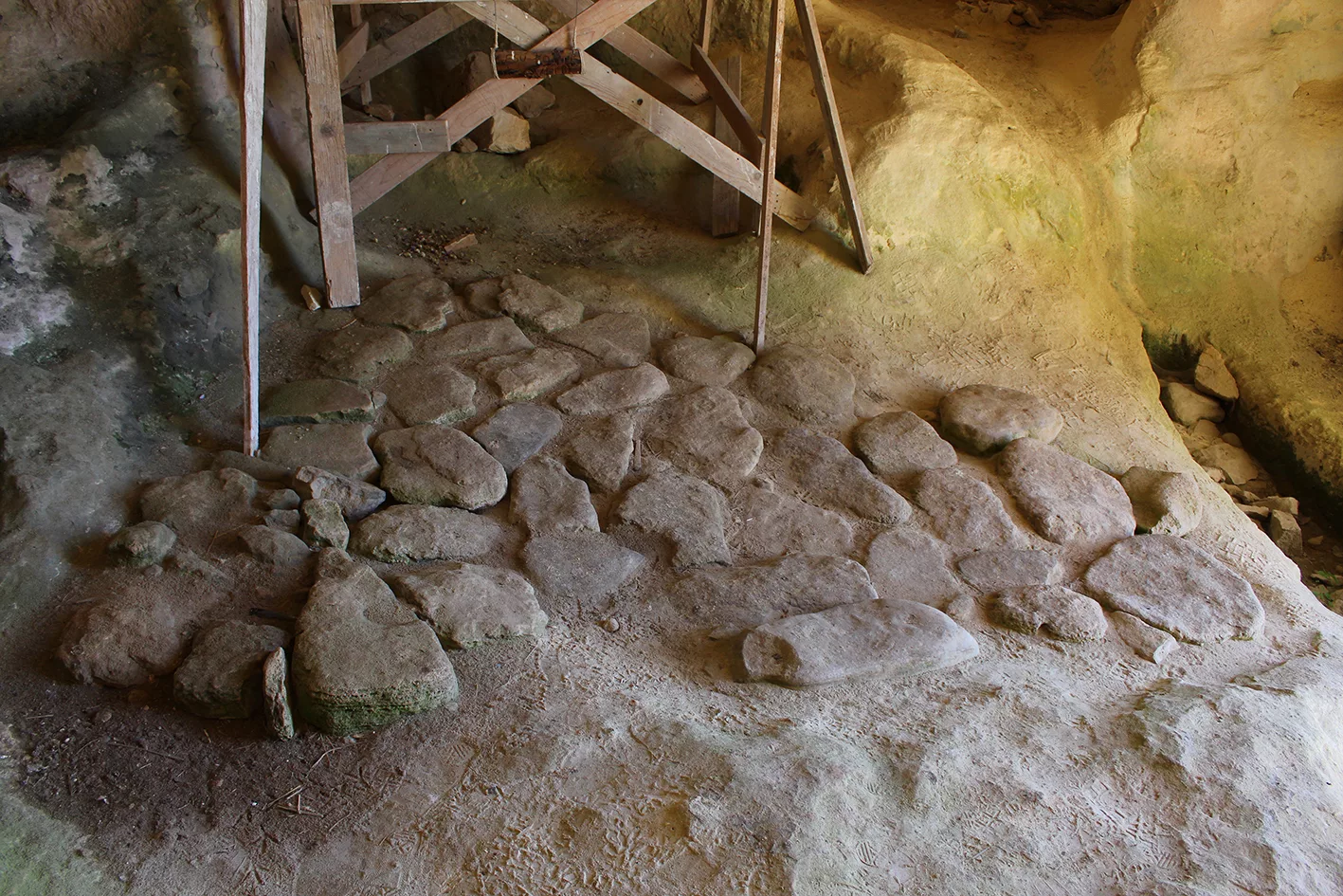 La grotta dei Santi di contrada Alia, in territorio di Licodia Eubea